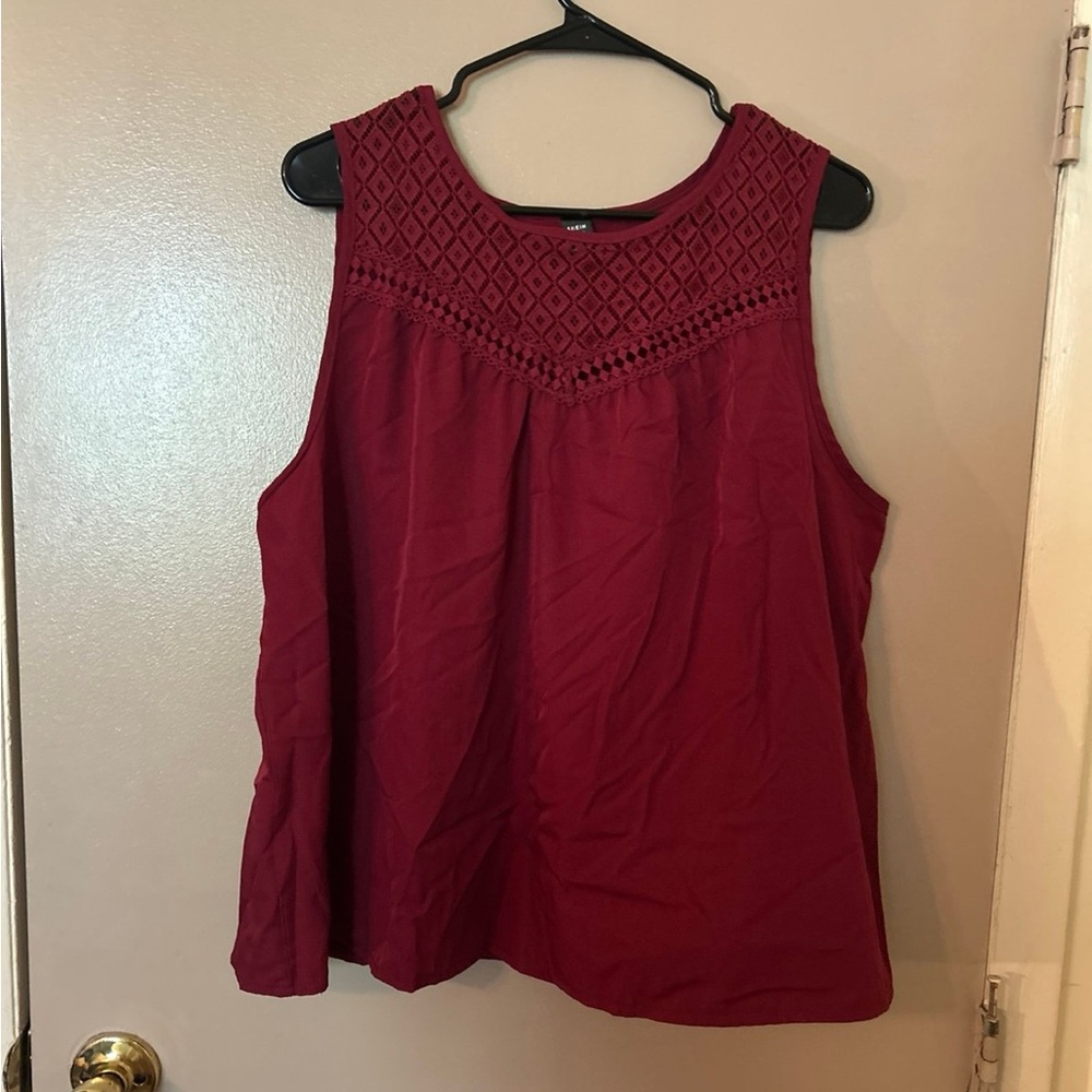 SHEIN Burgundy Sleeveless Tank Top